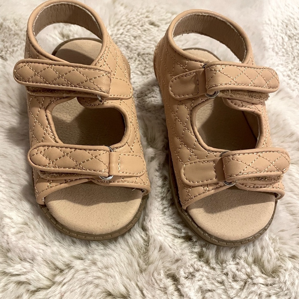 Consciously baby sandals